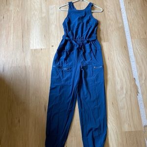 NWT Patagonia Women’s Fleetwith belted jumpsuit